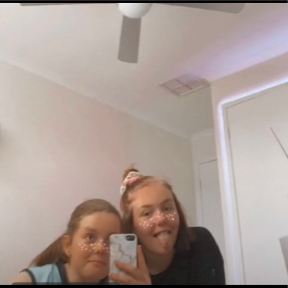 Meet your Posher, Reeve